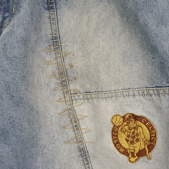 Boston Celtics NBA UNK Denim Shorts - 36 - Picture 2 of 14